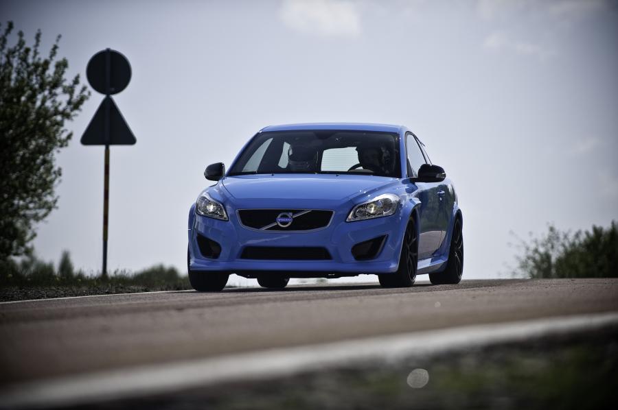  Volvo C30 Polestar Performance Concept 2010 года  (фото 36 из 45)